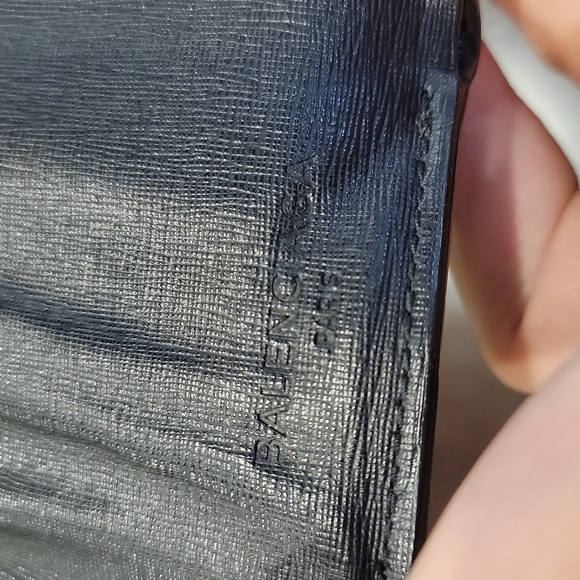 Authentic Balenciaga wallet - Picture 7 of 10